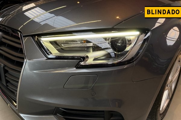 AUDI A3 1.4 TFSI FLEX SEDAN PRESTIGE TIPTRONIC 2018/2019